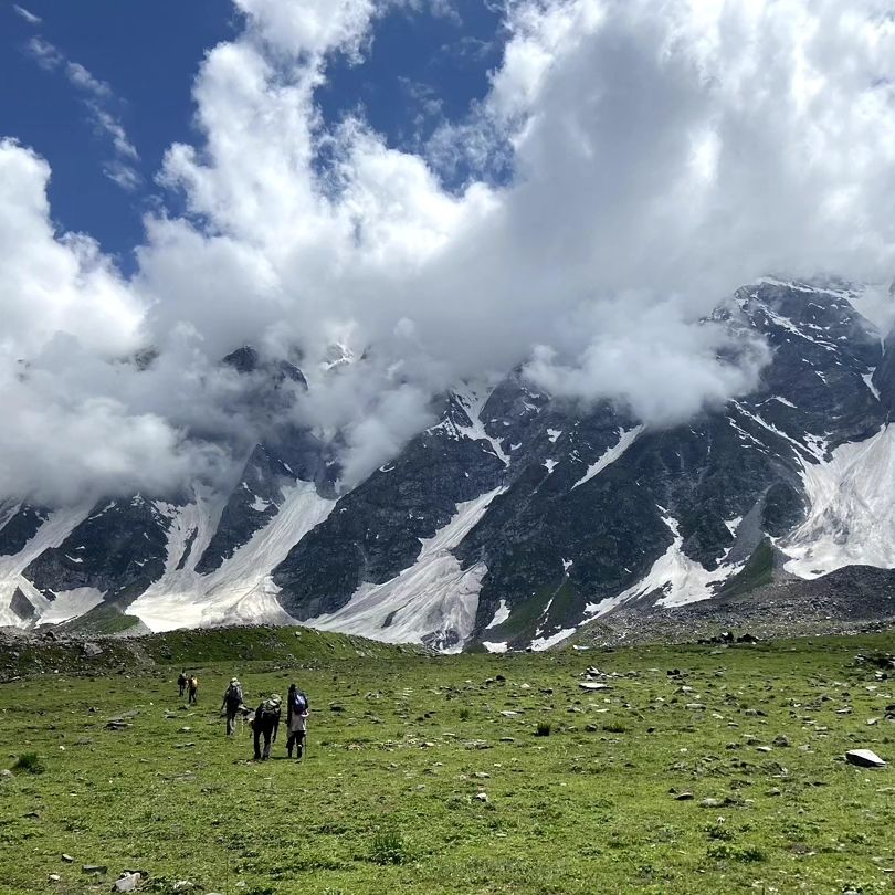 Beas Kund trek